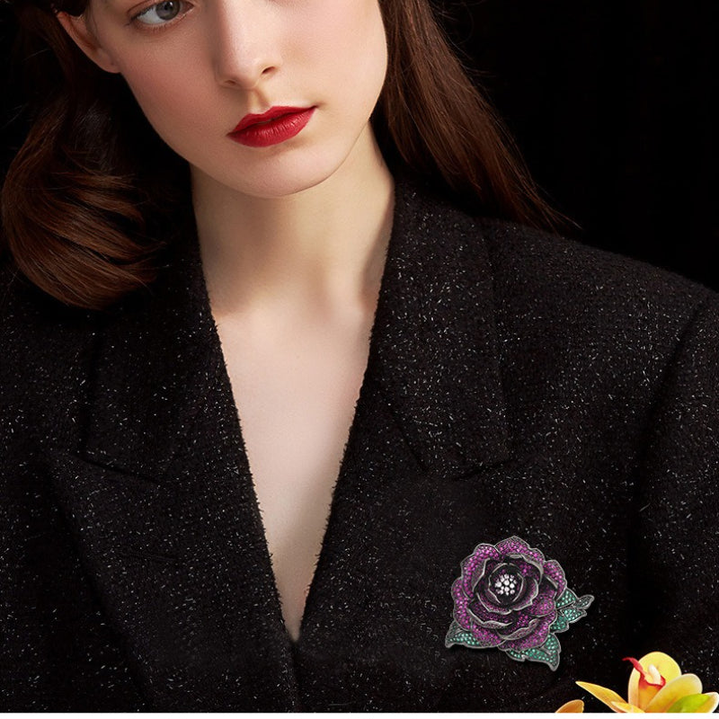 Dapaza Elegant Rose Brooch
