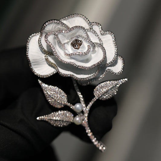 Vintage Rose Flower Brooch – Elegant Floral Statement Pin for Men & Women