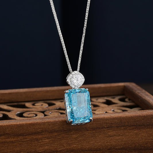 High Sense S925 Silver Necklace Natural Aquamarine Light Luxury Niche Pendant Sugar Cube Fashion High Sense Collarbone Chain