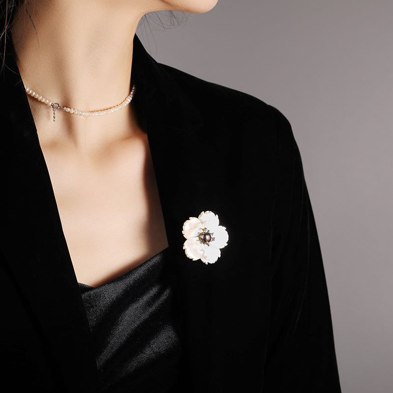 Natural Sea Shell Freshwater Pearl Peach Blossom Flower Brooch