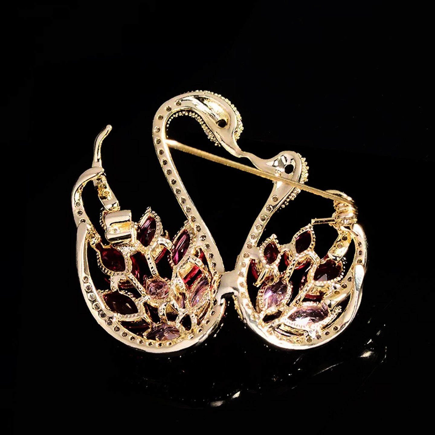 Gold Gradual Change Color Red Double Swan Animal Brooch