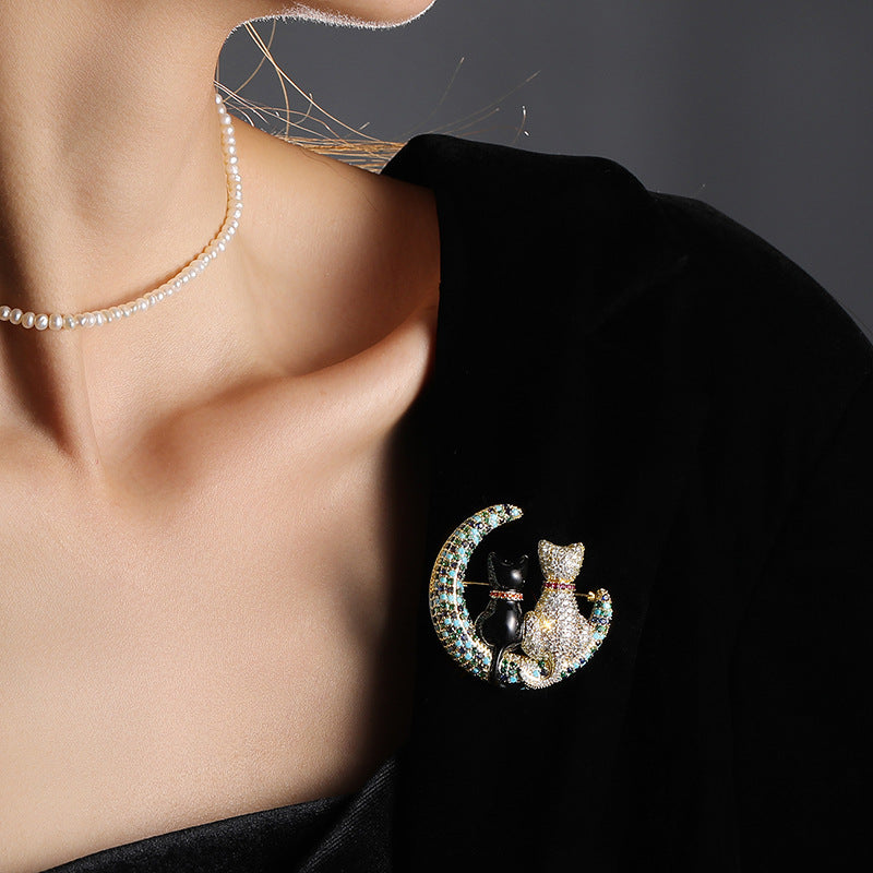 Cartoon Cat Brooch