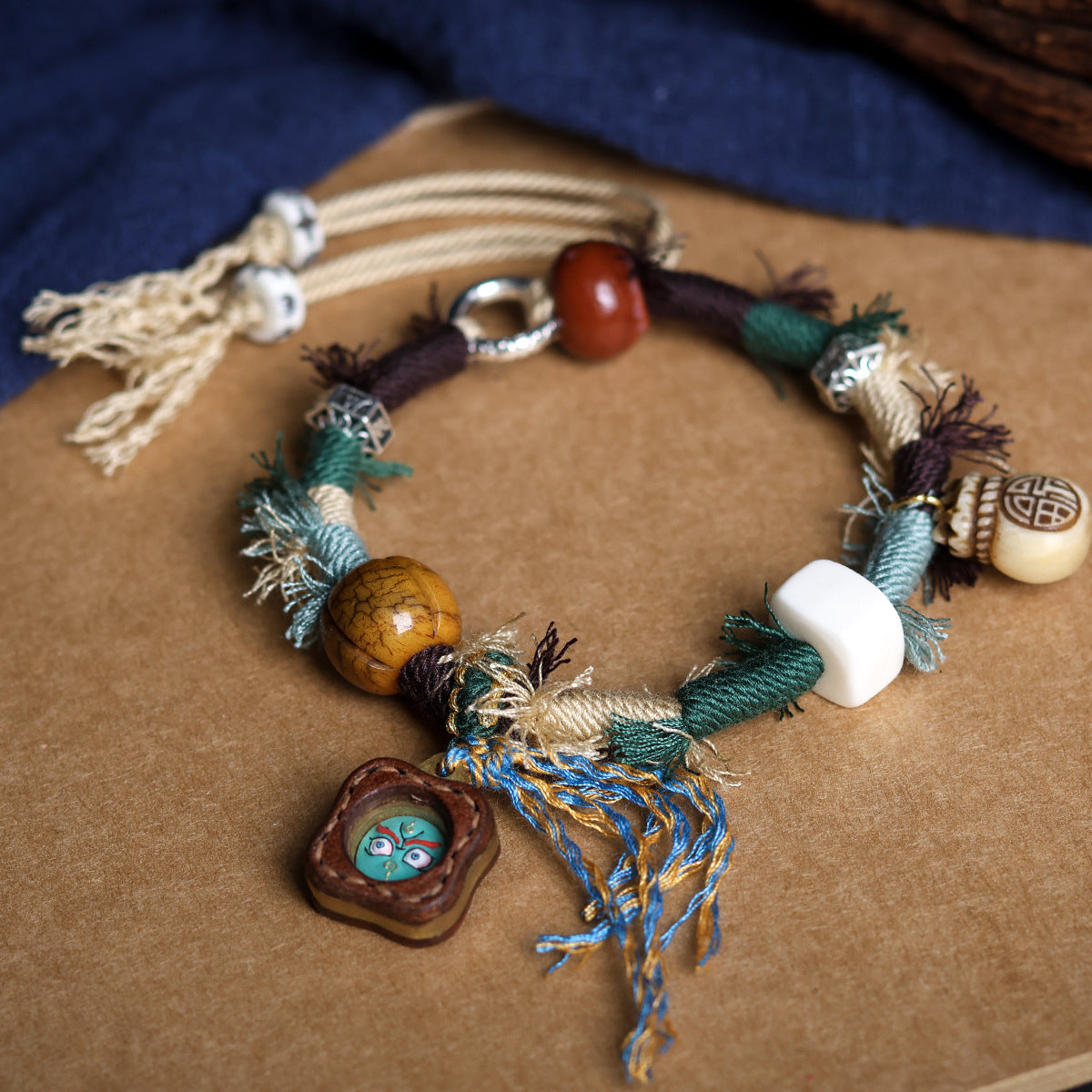 Buddha Life Daragan Agarwood Bracelet Cowhide Sewn Painted Five-way God of Wealth Thangka Pendant Female
