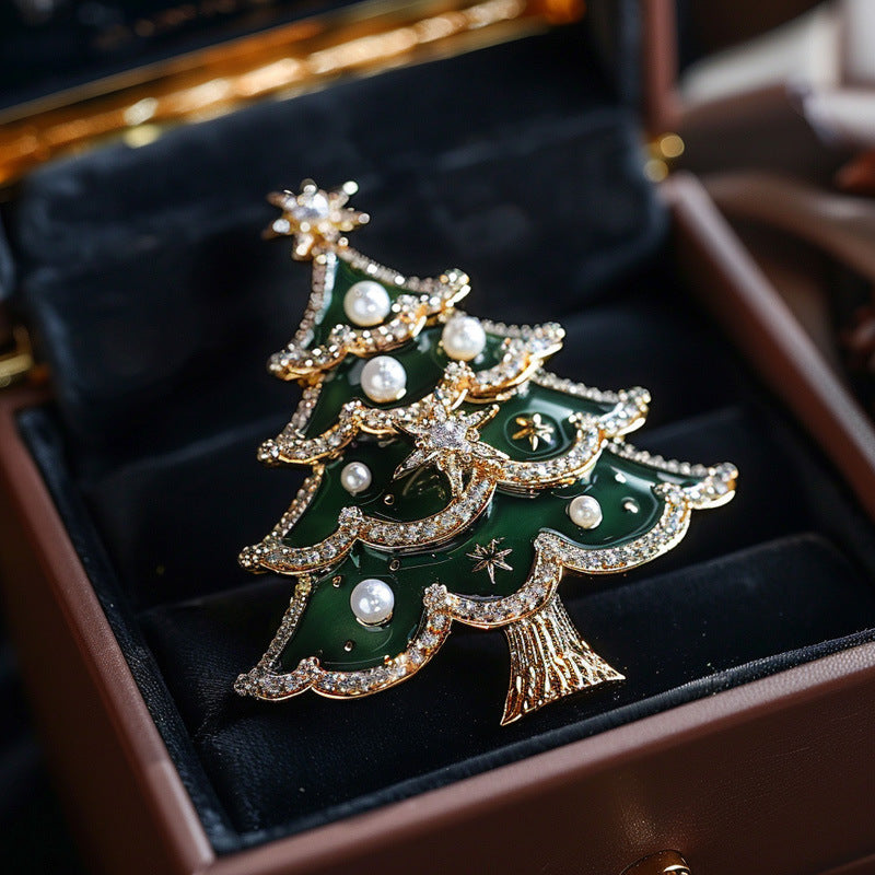 Pearl Christmas Tree Corsage