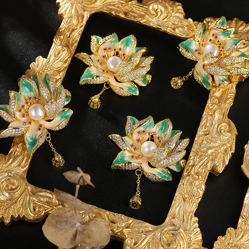 Chinese Style Natural Freshwater Pearl Lotus Brooch