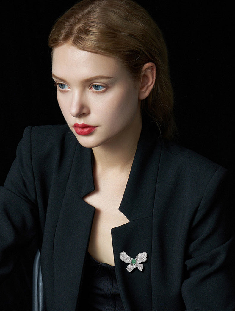 Dapaza Three-Dimensional Brilliant Butterfly Brooch