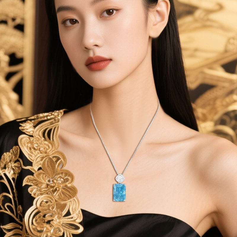 High Sense S925 Silver Necklace Natural Aquamarine Light Luxury Niche Pendant Sugar Cube Fashion High Sense Collarbone Chain