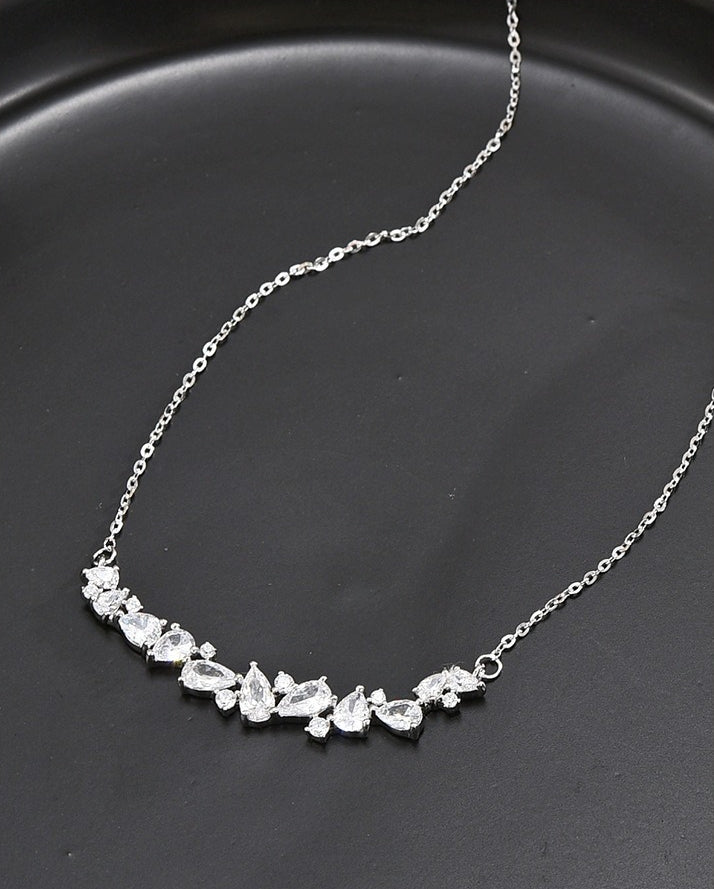 Whole Body S925 Silver Necklace Women's Light Luxury Niche Design Advanced Sense Collarbone Chain Ins Simple Cold Wind Accessories