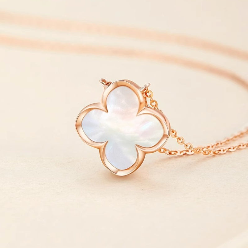 Dapaza s925 Sterling Silver Lucky Clover Necklace