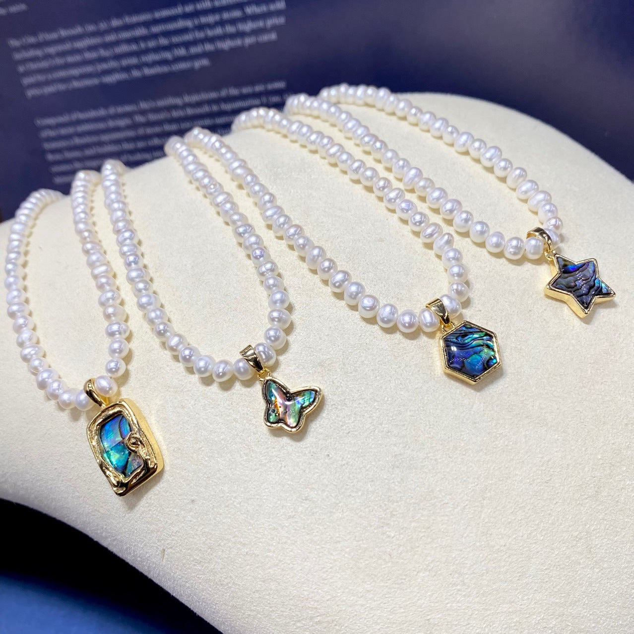 Natural Freshwater Pearl Heart Abalone Shell Pendant – Elegant Mother of Pearl Jewelry for Women