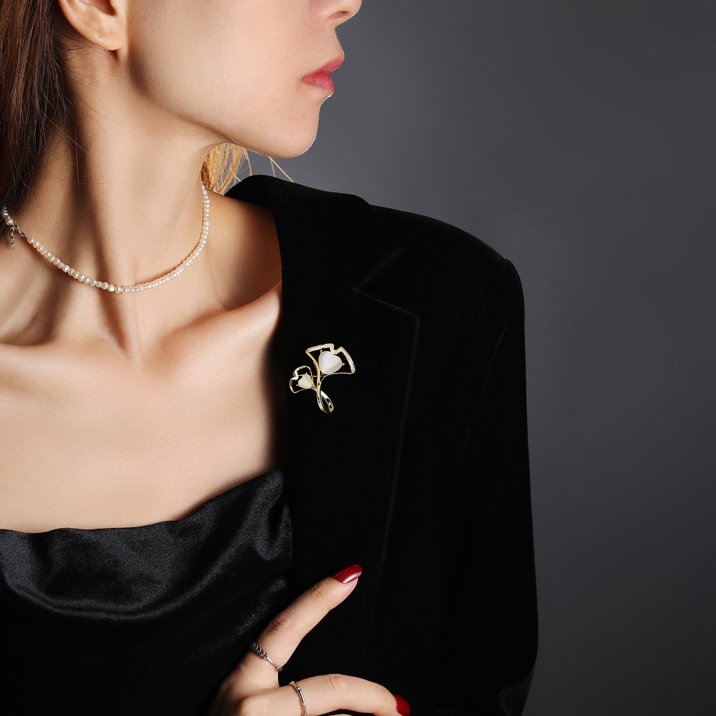 Cat Eye Stone & Cubic Zirconia Ginkgo Leaf Lapel Pin