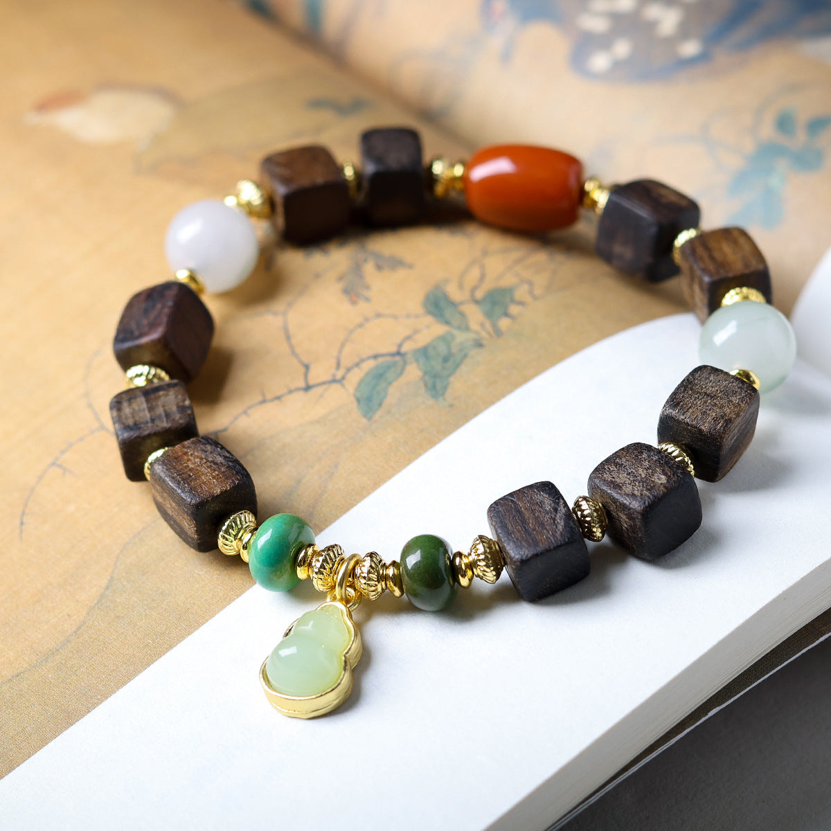 Buddha Life Agarwood Random Bead Bracelet Tibetan Beeswax Bead Bracelet