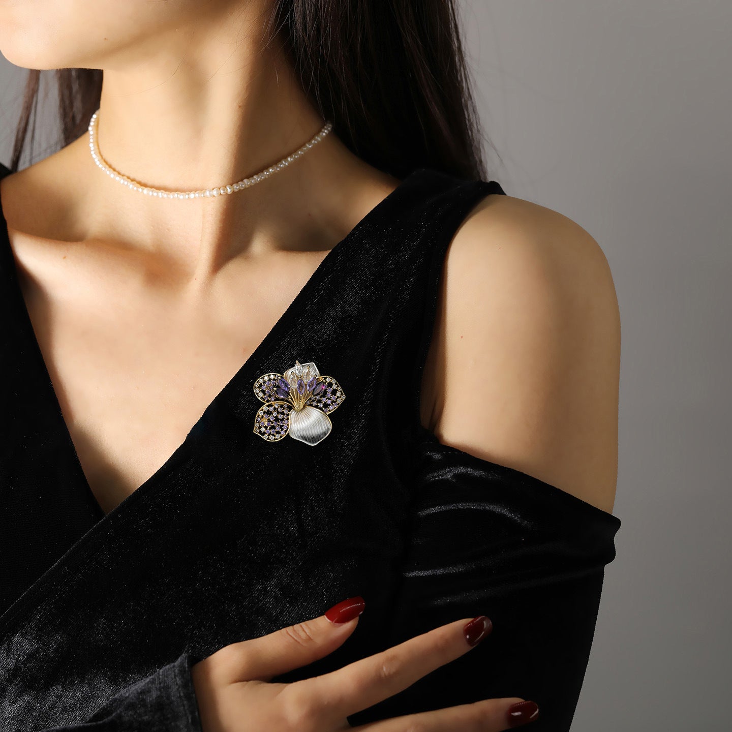 Purple Five-leaf Flower Brooch