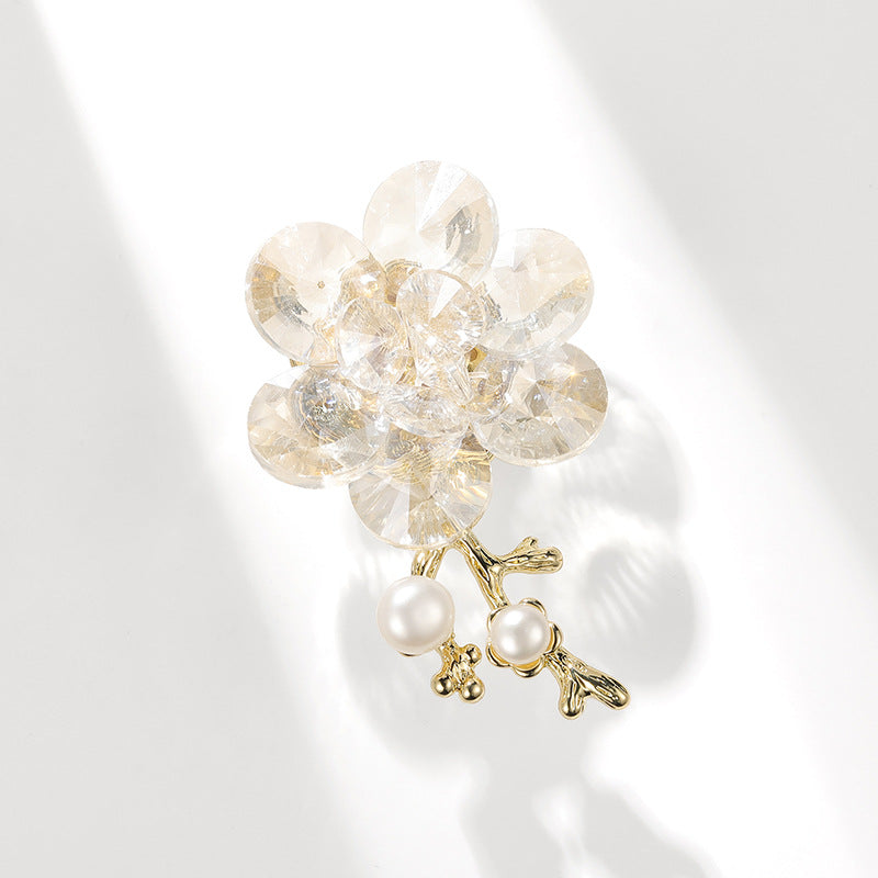 Crystal Plum Blossom Brooch Natural Freshwater Pearl Peach Blossom Pin Accessories Corsage