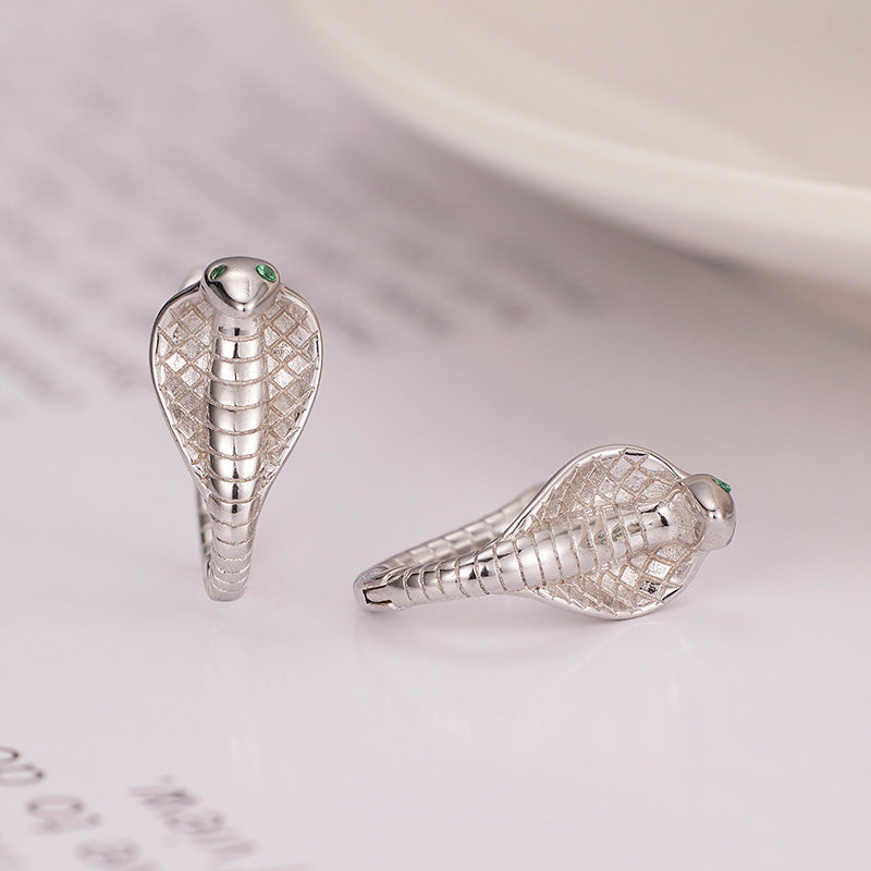 New S925 Sterling Silver Premium Cold Wind Cobra Earrings Spirit Snake Ear Buckle Male and Female Couples Ear Accessories