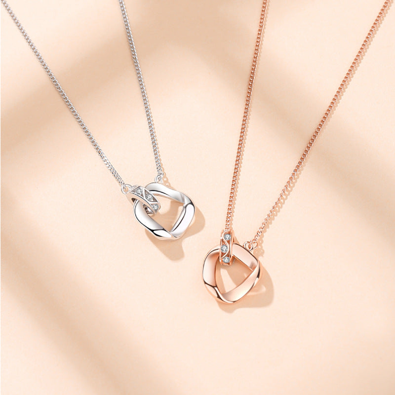Dapaza Mobius Ring Necklace