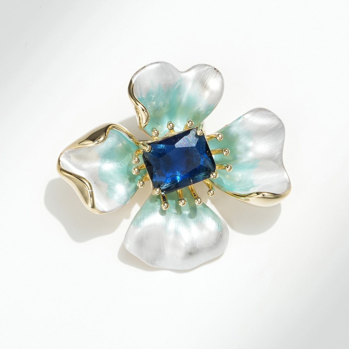 DAPAZA Fashion Enamel Painted Blue Four-leaf Clover Brooch, Temperament Women's Clothing Accessories Corsage