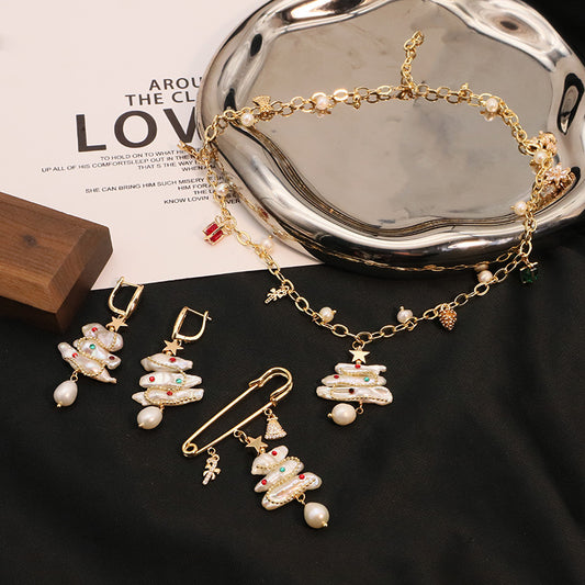 Natural Freshwater Pearl Brooch Christmas Ornament