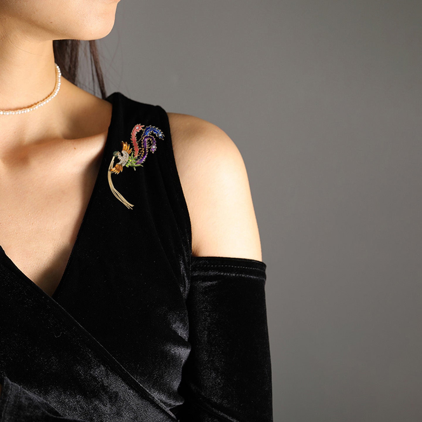 Exquisite Elegant Diamond Phoenix Animal Brooch