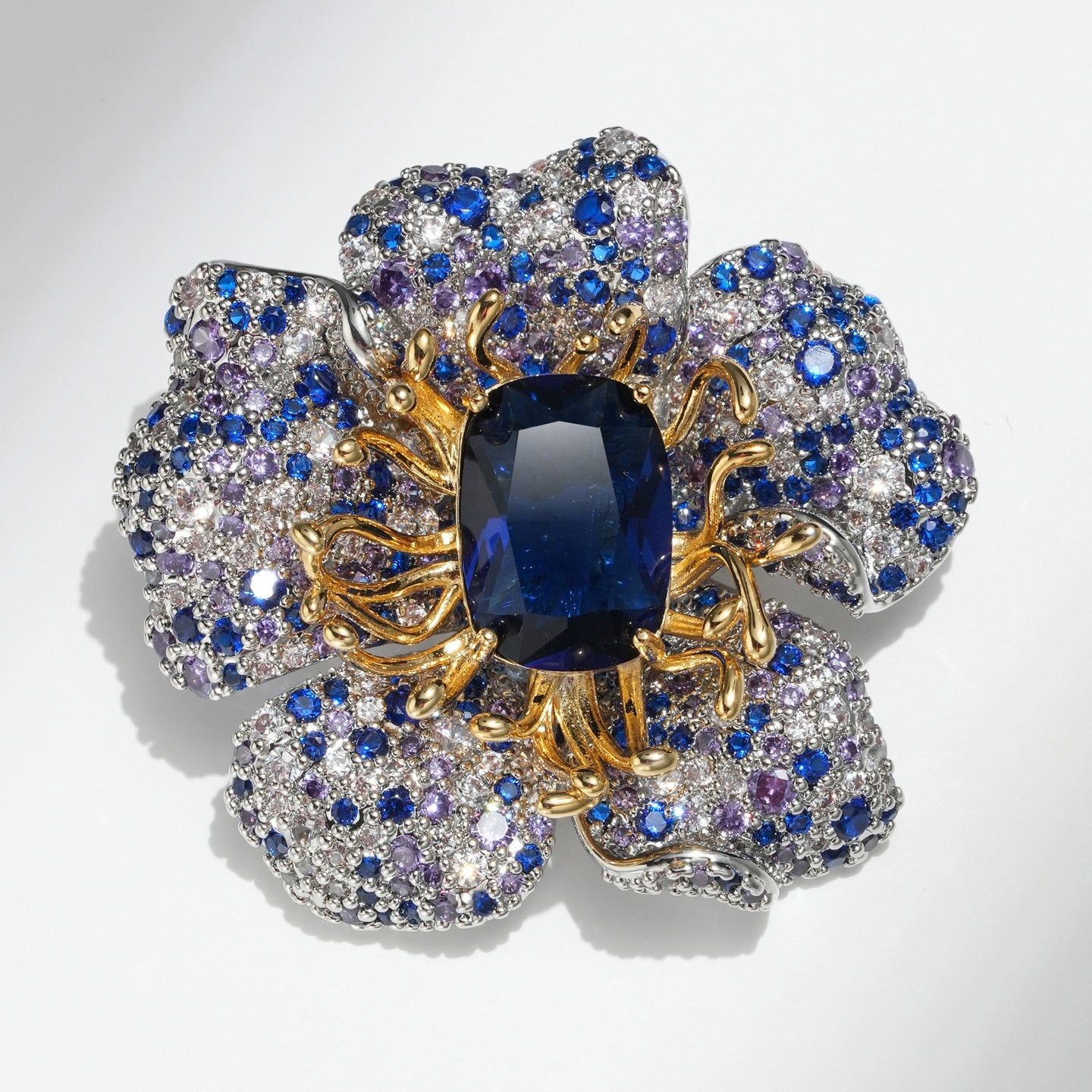 Design Sense Two-color Gold and Sapphire Flower Brooch