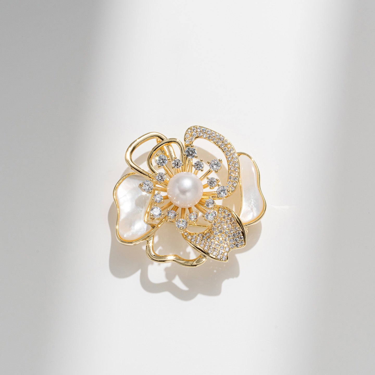 Stylish Camellia Brooch, Zircon Pin, Natural Freshwater Pearl Shell Corsage