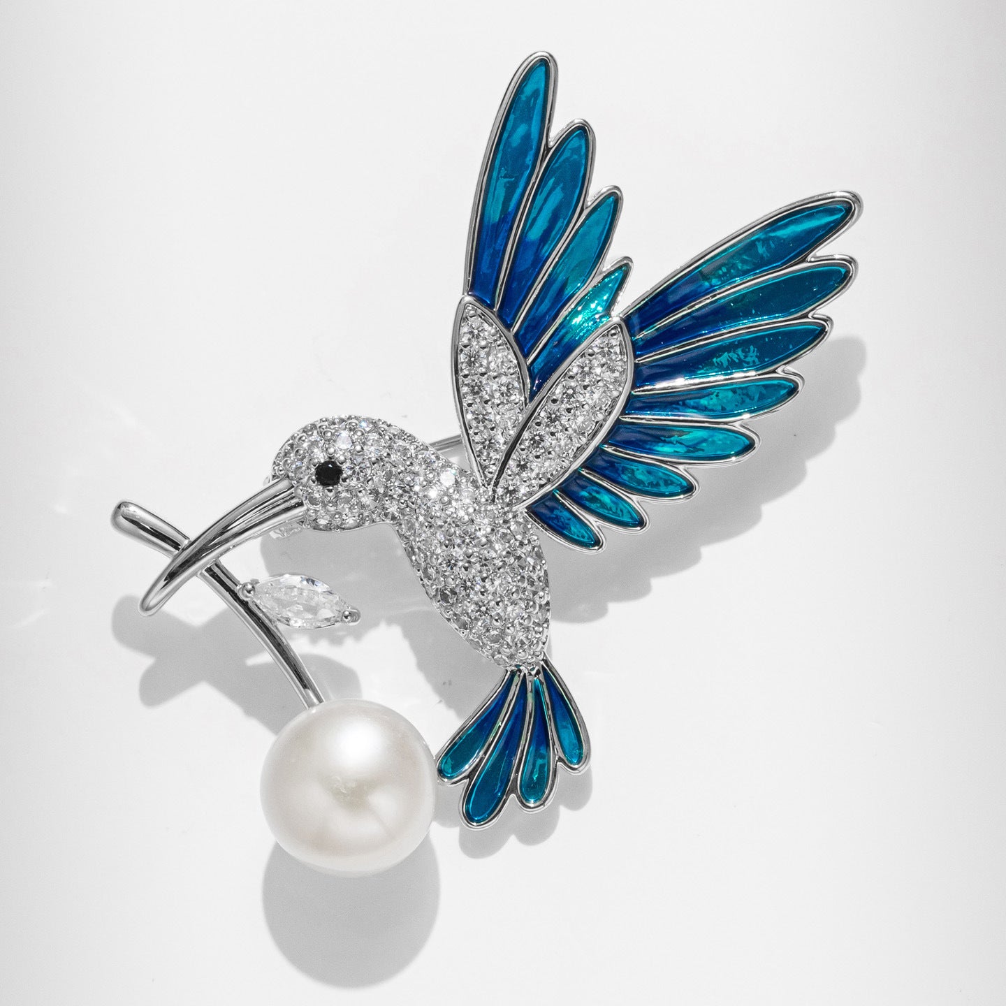 Dapaza Natural Freshwater Pearl Hummingbird Brooch