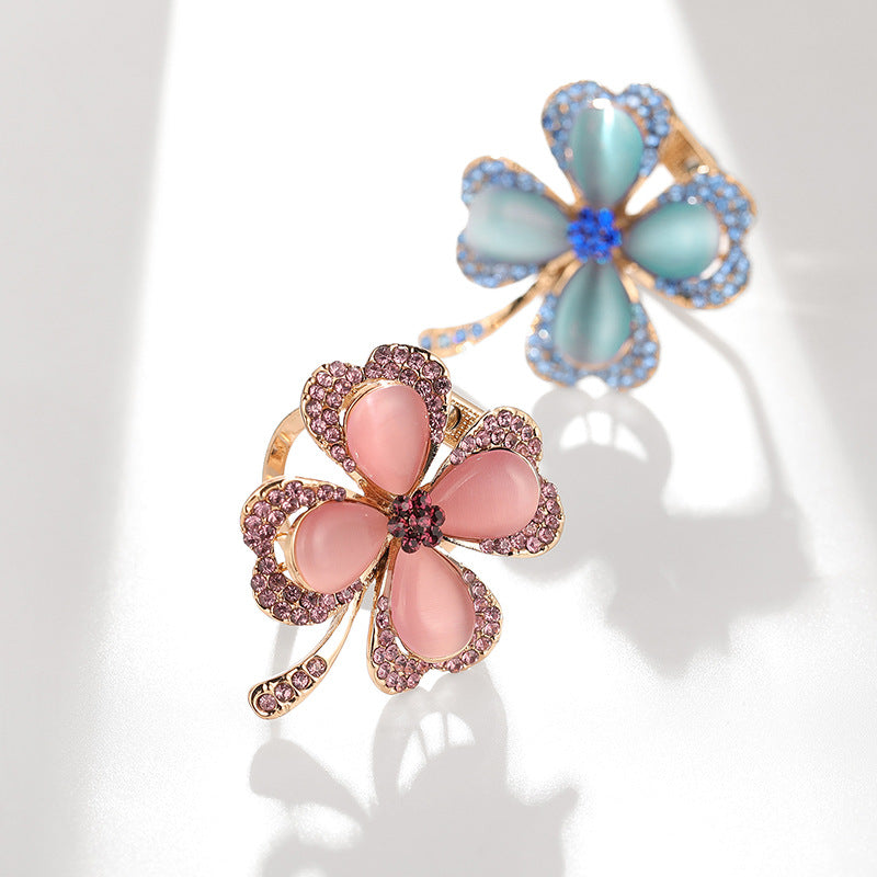 Four-leaf Clover Brooch Opal Silk Scarf Buckle Dual-purpose Accessory Pin