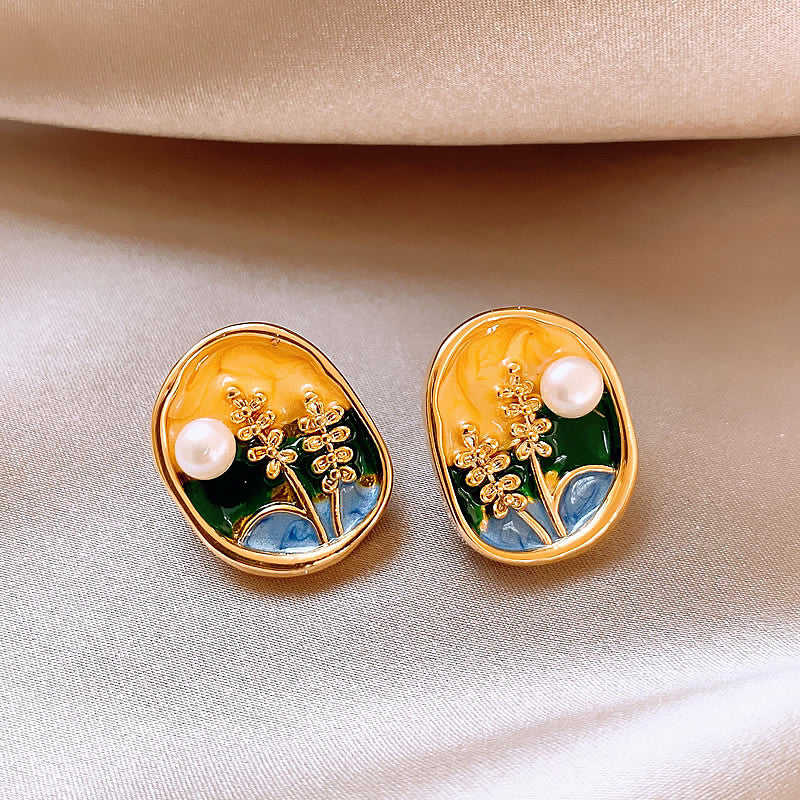 Dapaza Irregular Baroque Natural Large Pearl Stud Earrings