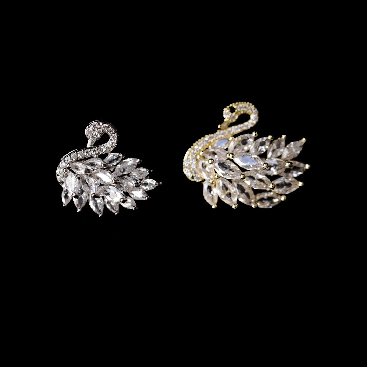 Zircon Swan Brooch Anti-light Cardigan Collar Pin