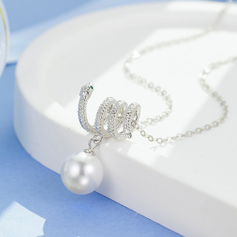 Snake Design Necklace 925 Sterling Silver Niche Design Trend Green Eye Zodiac Australian White Pearl Collarbone Chain