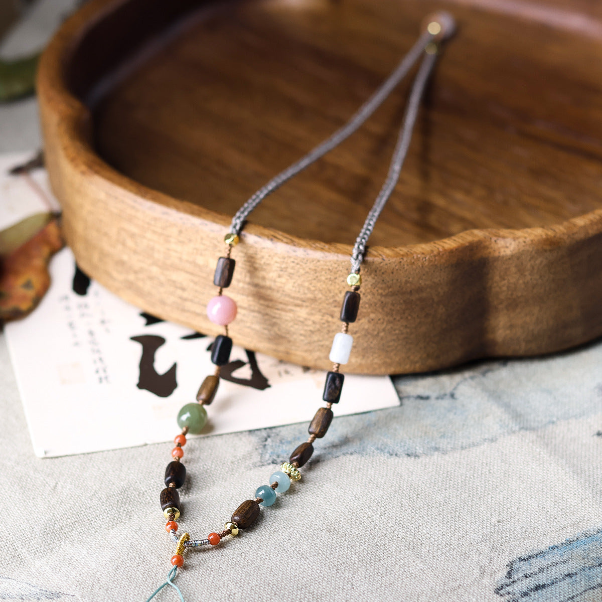 Dharagan with Bead Hand Braided Tibetan Collarbone Chain Women's Model