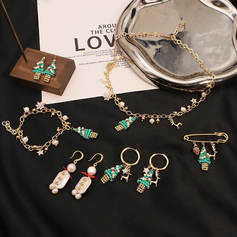 Natural Freshwater Pearl Brooch Christmas Ornament