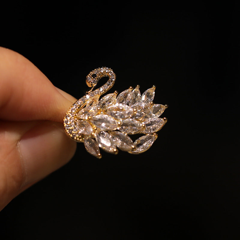 Zircon Swan Brooch Anti-light Cardigan Collar Pin