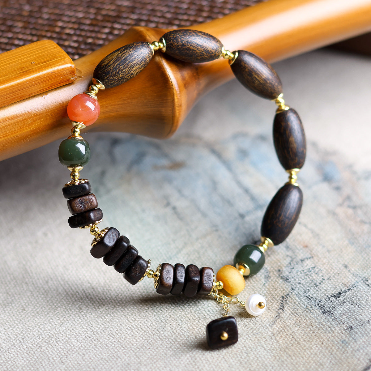 Buddha Life Agarwood Random Bead Bracelet Tibetan Beeswax Bead Bracelet