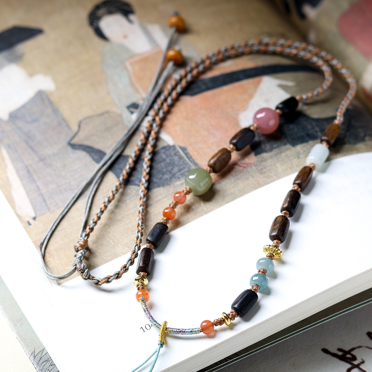 Dharagan with Bead Hand Braided Tibetan Collarbone Chain Women's Model