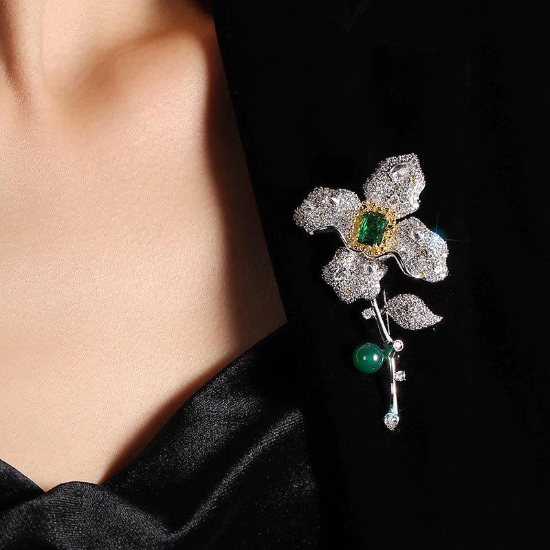 Four-leaf Flower Natural Freshwater Pearl Agate Brooch
