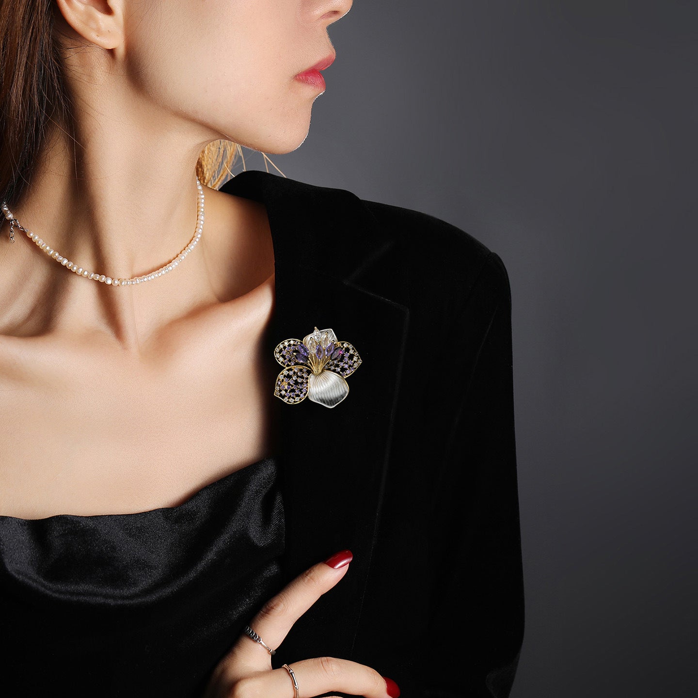 Purple Five-leaf Flower Brooch