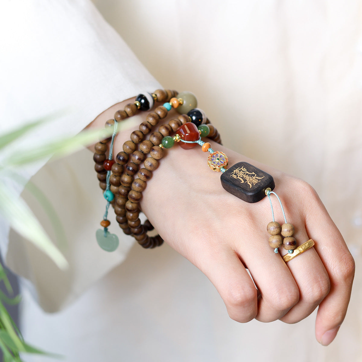 One-line Butter Agarwood Multi-circle Bracelet Chinese Necklace