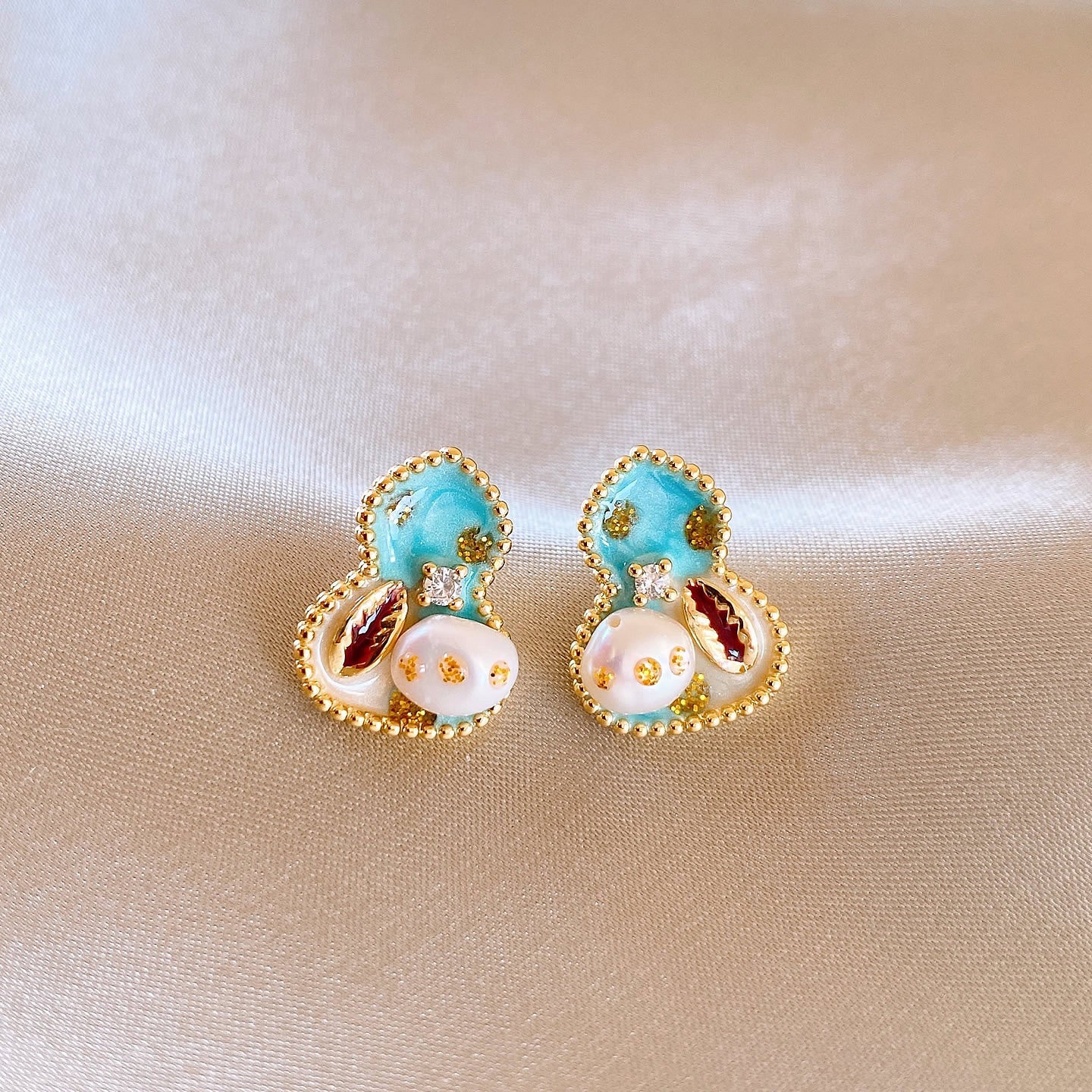 Dapaza Irregular Baroque Natural Large Pearl Stud Earrings