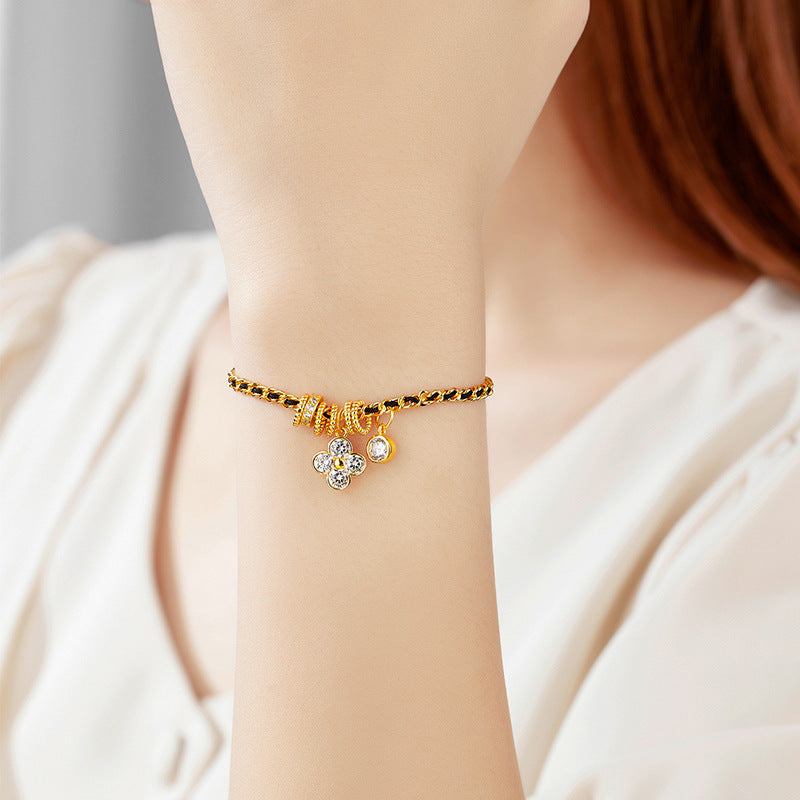 925 Sterling Silver Woven Clover Bracelet Women's Niche Design Fashion Light Luxury Personalized Trend Jewelry