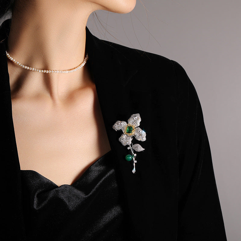 Four-leaf Flower Natural Freshwater Pearl Agate Brooch