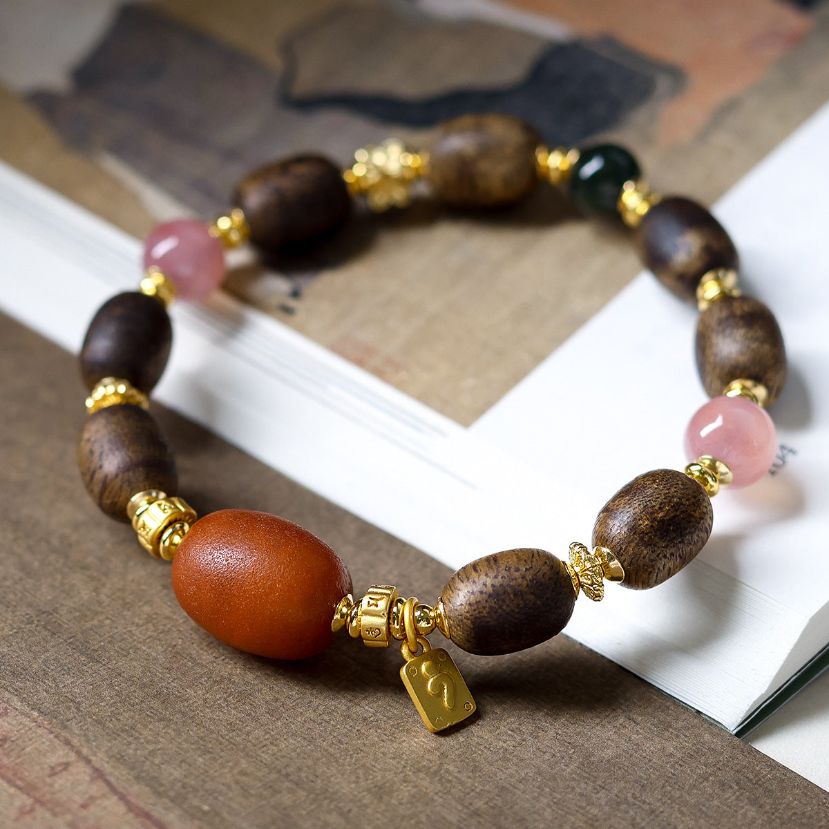 Buddha Life Old Beeswax South Red Agate Agarwood Bracelet Women's Model