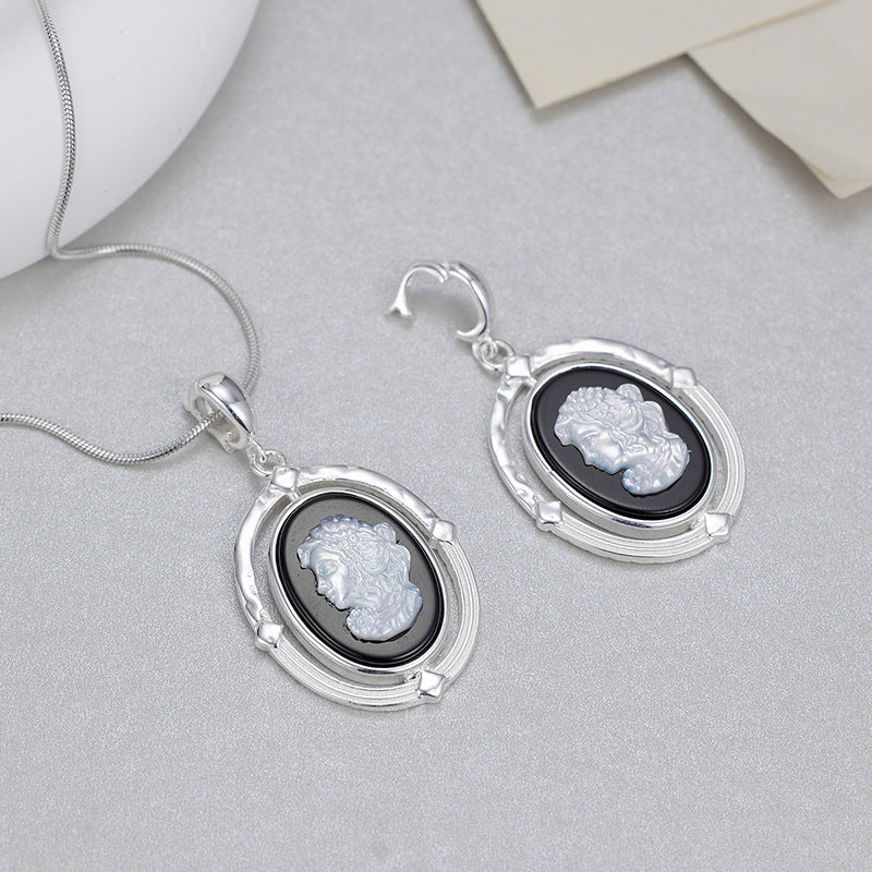 S925 Sterling Silver Necklace Niche Design Cameo Beauty Portrait Pendant Necklace