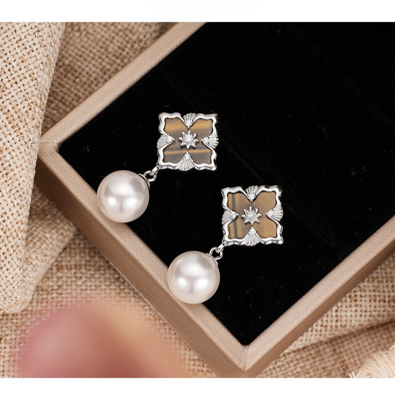 Autumn and Winter 925 Sterling Silver Medieval Matte Niche Retro Bead Lucky Grass Earrings for Women