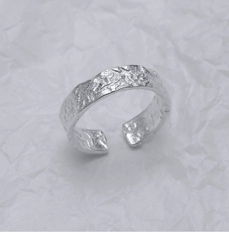 Dapaza S999 Silver Lava Texture Ring