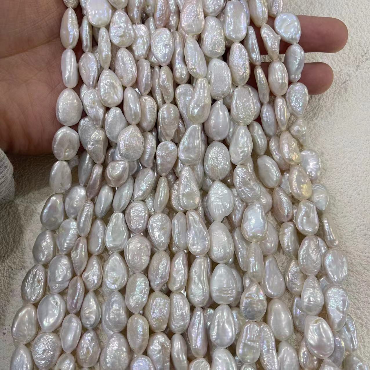 9–11mm Natural Freshwater Baroque Pearl Beads