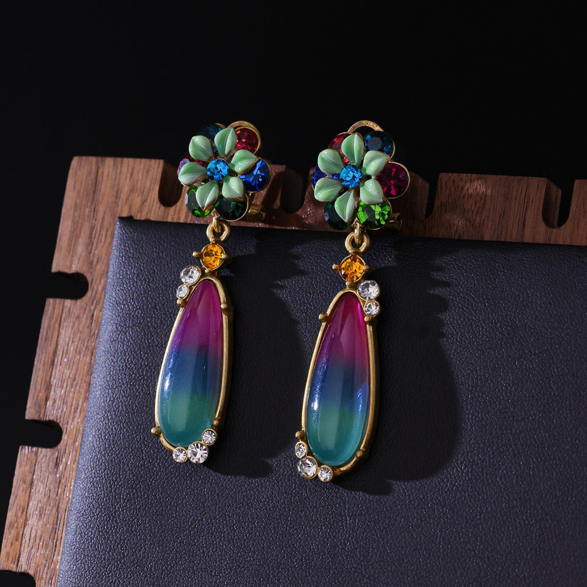 Vintage Royal Floral Jewelry Set – Enamel Gold Necklace, Bracelet & Earrings