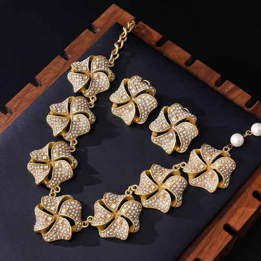 Vintage Symmetrical Floral Necklace & Earrings Set – Gold Plated Rhinestone Jewelry